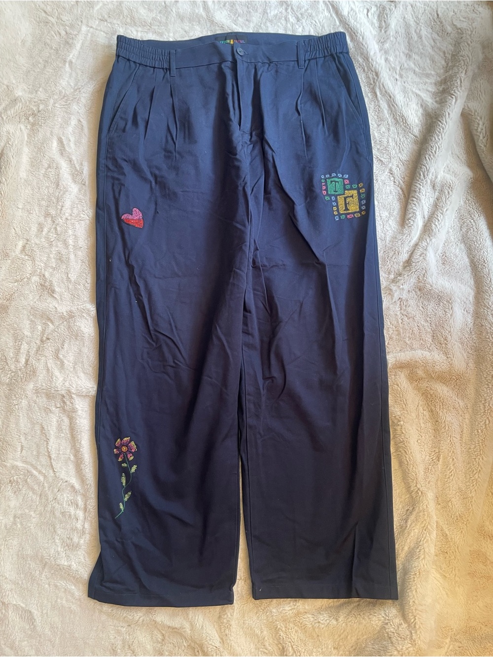 Teddy Fresh | Appliqué Chino Pants in Navy